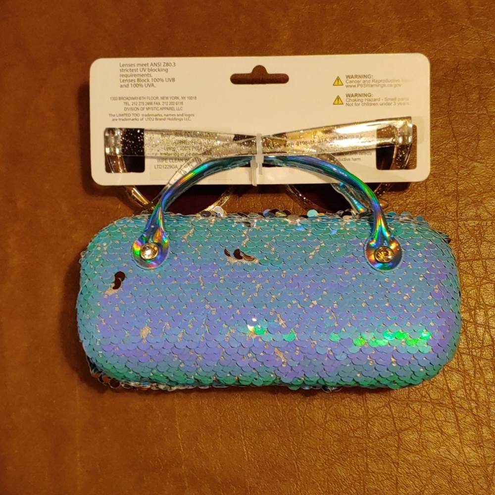 Limited Too Sunglasses w/ Flip Sequins Case - Picture 2 of 2